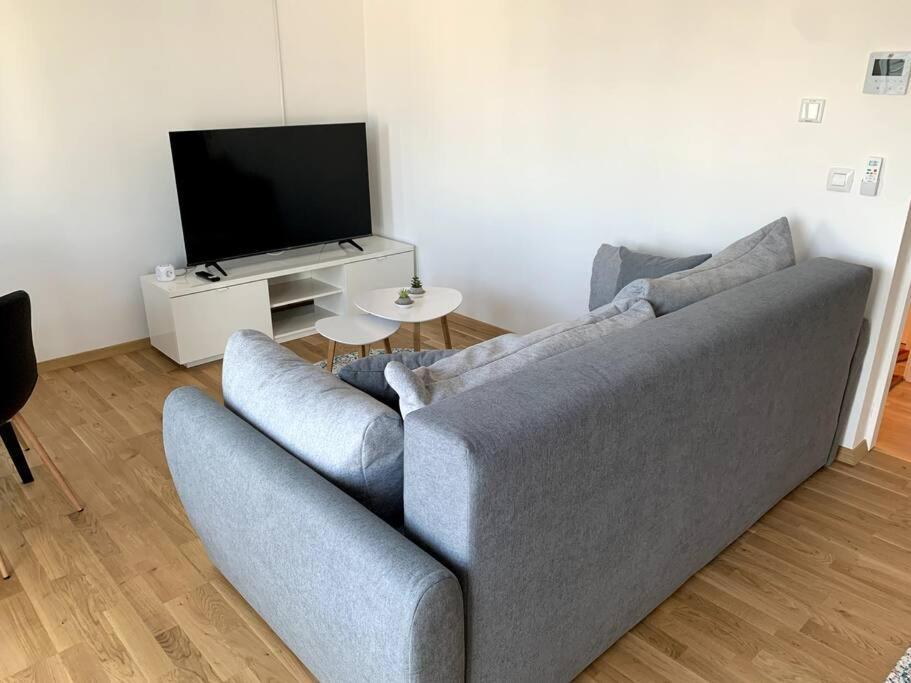 Deluxe Suites Anna Vodice Buitenkant foto