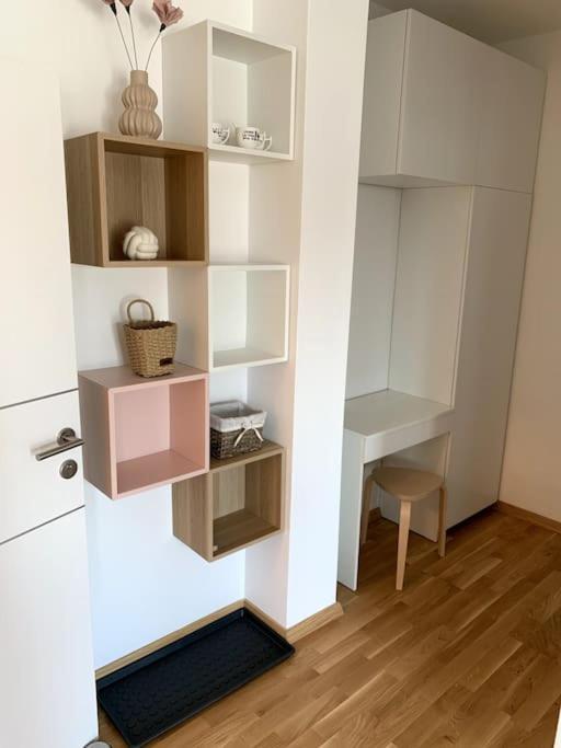 Deluxe Suites Anna Vodice Buitenkant foto