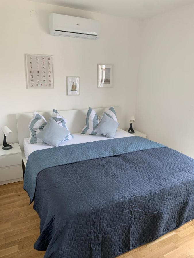 Deluxe Suites Anna Vodice Buitenkant foto