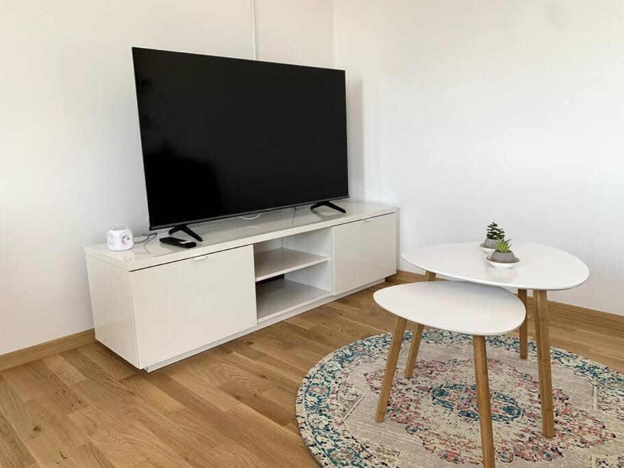 Deluxe Suites Anna Vodice Buitenkant foto